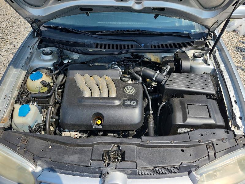 64373446 :رقم المزاد ، 9BWFL61J064000535 vin ، 2006 Volkswagen Golf مزاد بيع