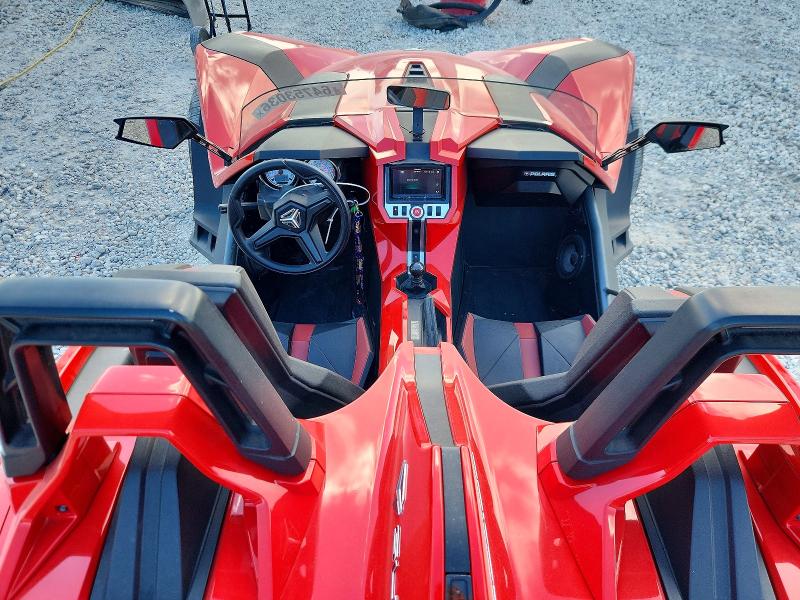 64753036 :رقم المزاد ، 57XAAPFA1F5100654 vin ، 2015 Polaris Slingshot مزاد بيع