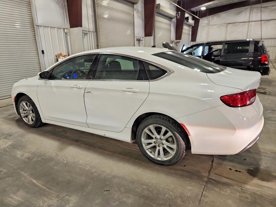 62508226 :رقم المزاد ، 1C3CCCAB5FN689460 vin ، 2015 Chrysler 200 مزاد بيع