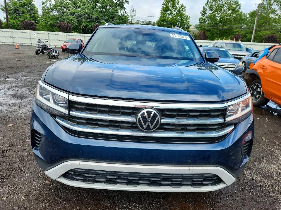 Продажа на аукционе авто 2022 Volkswagen Atlas Cross Sport, vin: 1V2LC2CA1NC216481, номер лота: 63203566