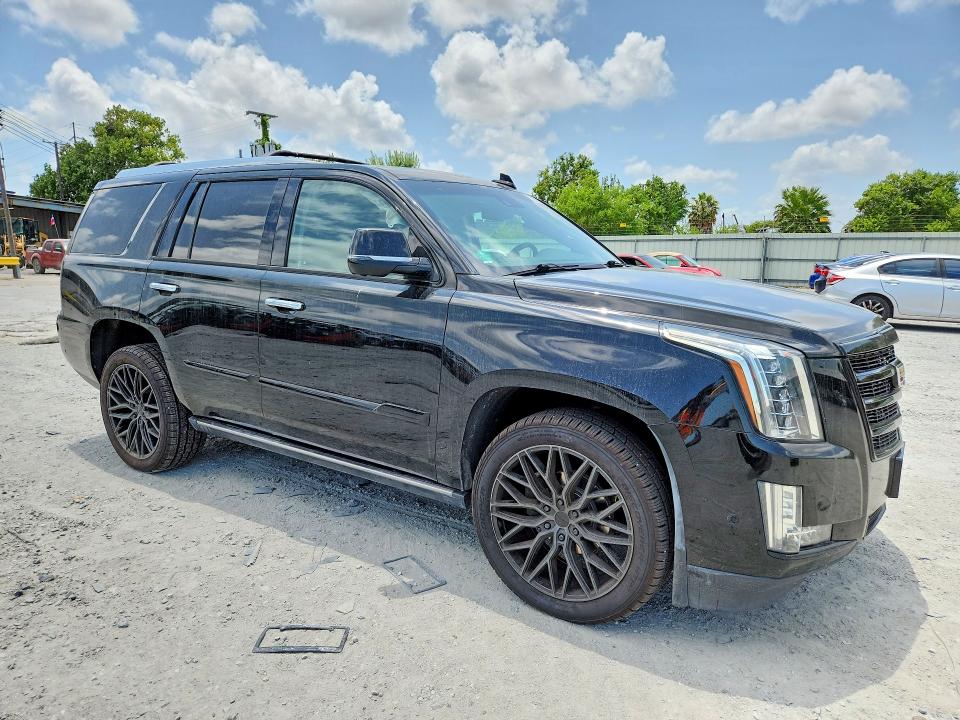 2019 Cadillac Escalade მანქანა იყიდება აუქციონზე, vin: 1GYS4CKJ3KR373305, აუქციონის ნომერი: 63889066