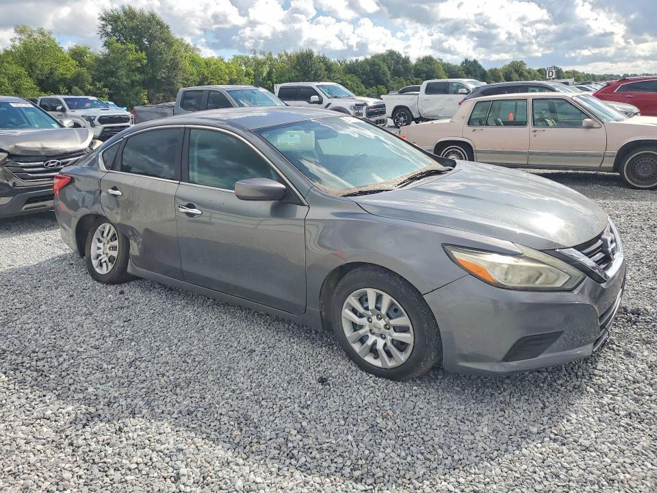 Продажа на аукционе авто 2016 Nissan Altima, vin: 1N4AL3AP4GN367396, номер лота: 64110536