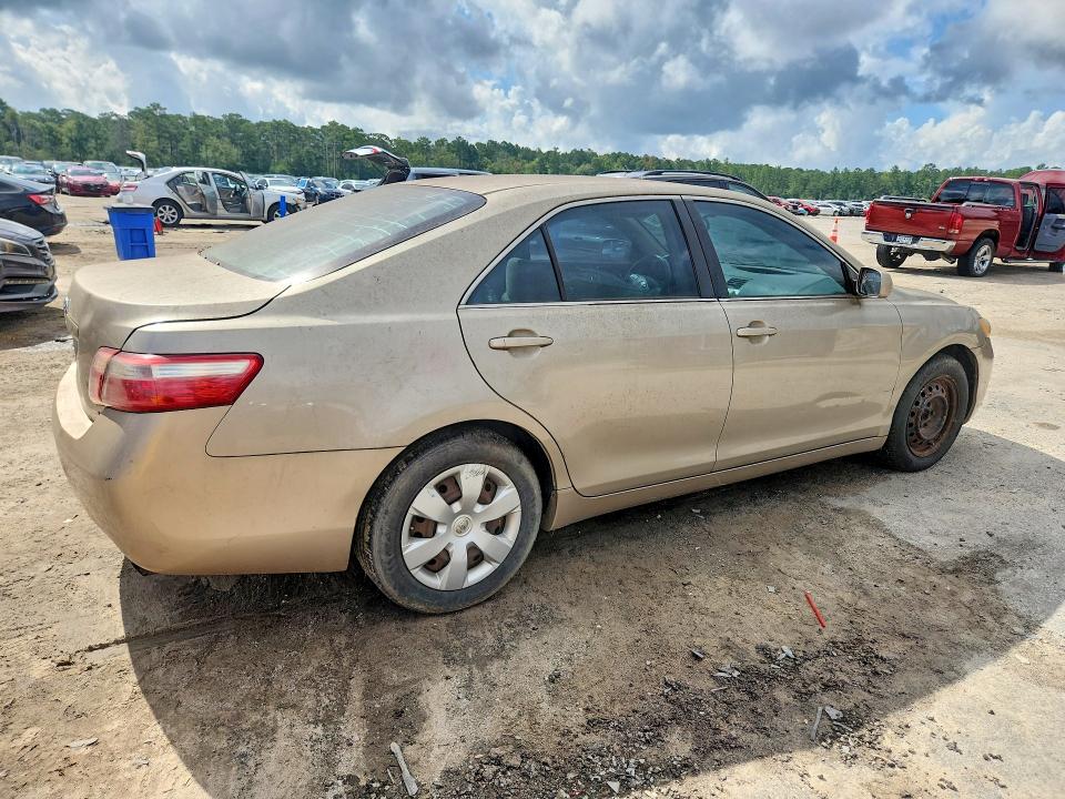 2007 Toyota Camry მანქანა იყიდება აუქციონზე, vin: 4T1BE46K77U121584, აუქციონის ნომერი: 64025156