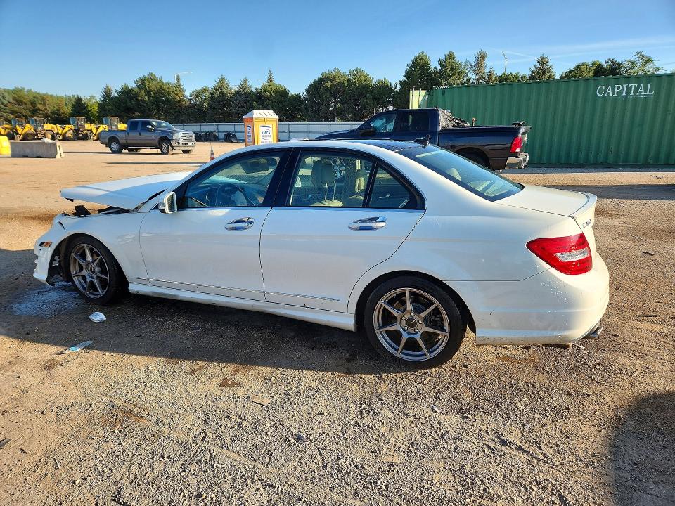Продаж на аукціоні авто 2012 Mercedes-benz C, vin: WDDGF8BB1CA698875, номер лоту: 66106536