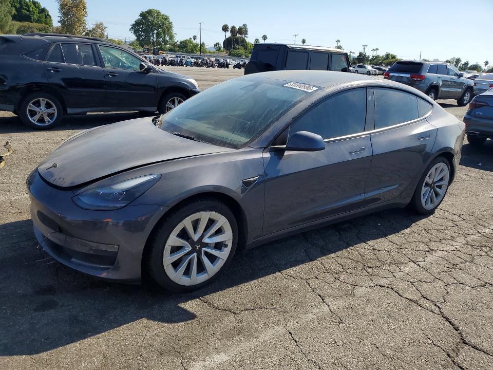 Продажа на аукционе авто 2022 Tesla Model 3, vin: 5YJ3E1EB7NF166796, номер лота: 63596996