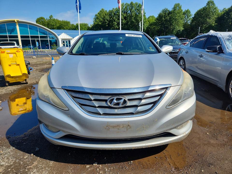 66214366 :رقم المزاد ، 5NPEC4AC3DH676965 vin ، 2013 Hyundai Sonata مزاد بيع