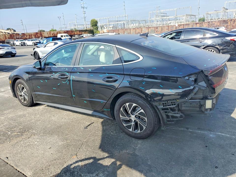 2023 Hyundai Sonata Hybrid მანქანა იყიდება აუქციონზე, vin: KMHL24JJ3PA077919, აუქციონის ნომერი: 63195996