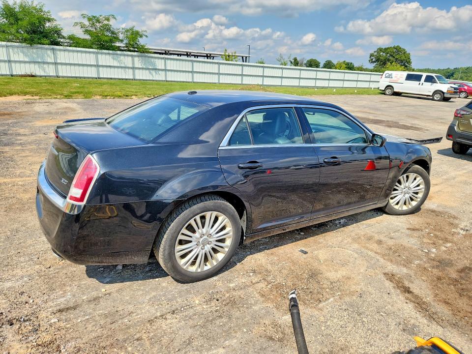63761016 :رقم المزاد ، 2C3CCARG6EH255690 vin ، 2014 Chrysler 300 مزاد بيع