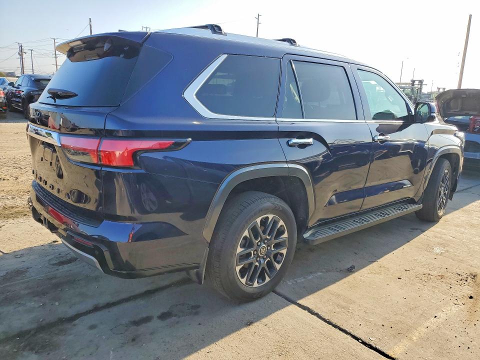 Продаж на аукціоні авто 2024 Toyota Sequoia, vin: 7SVAAABA5RX039531, номер лоту: 64247506