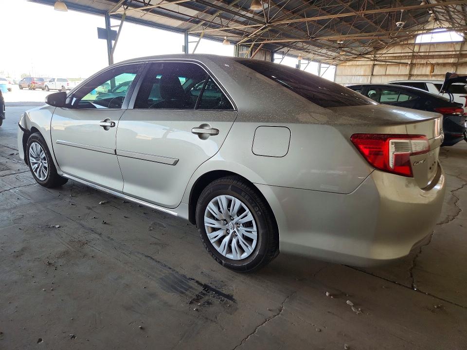 2014 Toyota Camry მანქანა იყიდება აუქციონზე, vin: 4T4BF1FK9ER409007, აუქციონის ნომერი: 62530256