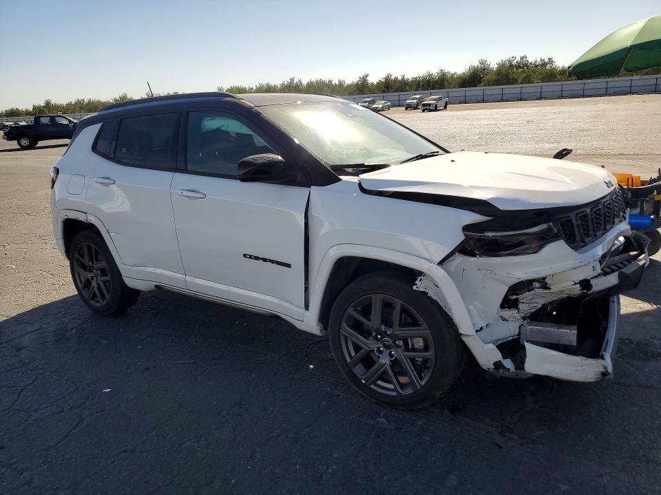 Продаж на аукціоні авто 2025 Jeep Compass, vin: 3C4NJDCNXST515675, номер лоту: 65916406