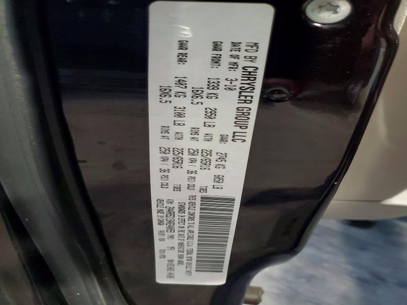 64123416 :رقم المزاد ، 2A4RR5D15AR240059 vin ، 2010 Chrysler Town & Country مزاد بيع