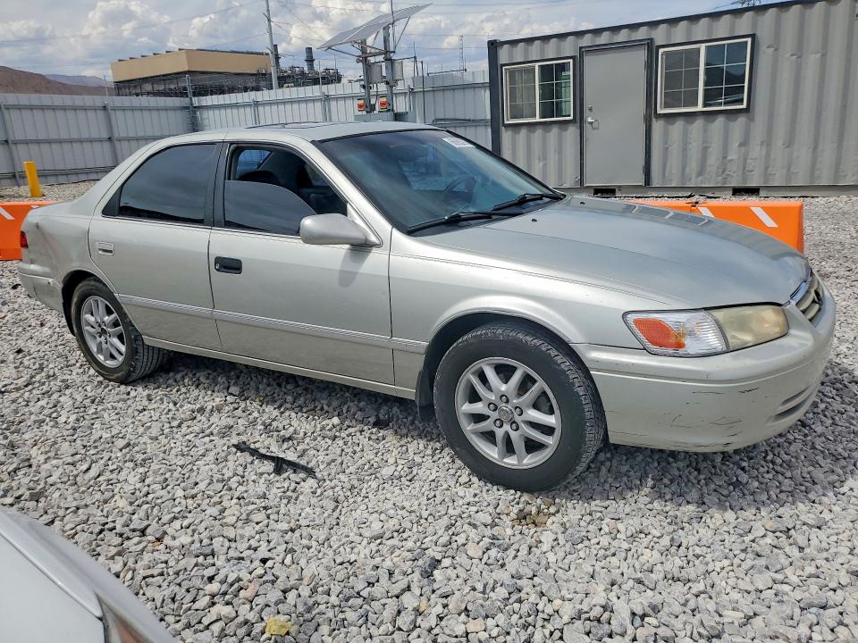 2000 Toyota Camry მანქანა იყიდება აუქციონზე, vin: 4T1BF28K1YU111035, აუქციონის ნომერი: 66993216