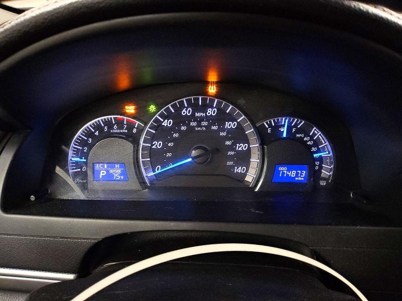 66831866 :رقم المزاد ، 4T1BF1FK7EU314844 vin ، 2014 Toyota Camry مزاد بيع