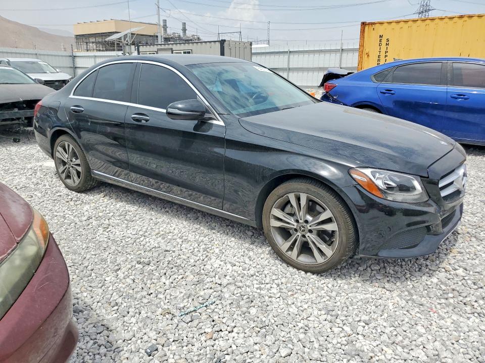2017 Mercedes-benz C მანქანა იყიდება აუქციონზე, vin: 55SWF4KB7HU222657, აუქციონის ნომერი: 64031766