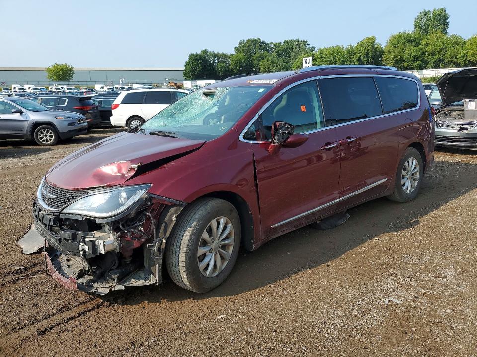 Продаж на аукціоні авто 2018 Chrysler Pacifica, vin: 2C4RC1EG8JR292045, номер лоту: 64112236