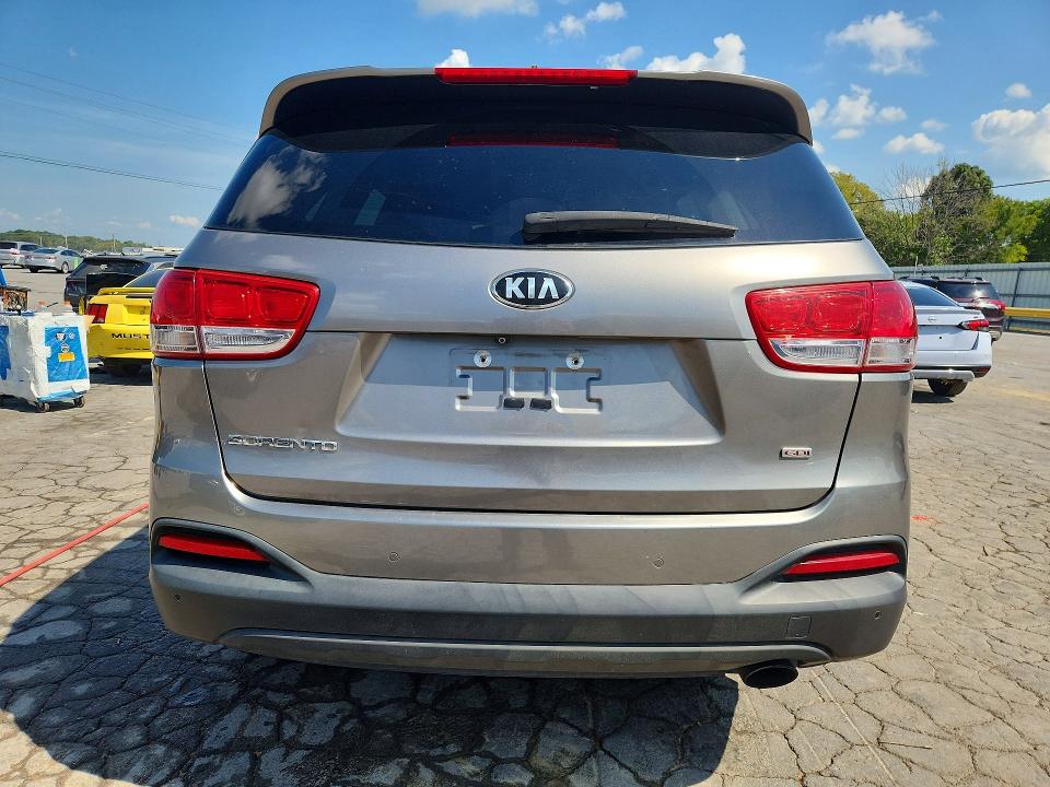 66802296 :رقم المزاد ، 5XYPG4A34HG189011 vin ، 2017 Kia Sorento مزاد بيع