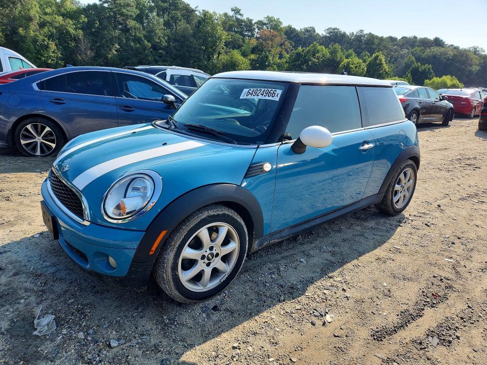 Продаж на аукціоні авто 2008 Mini Cooper, vin: WMWMF33558TT68190, номер лоту: 64924966