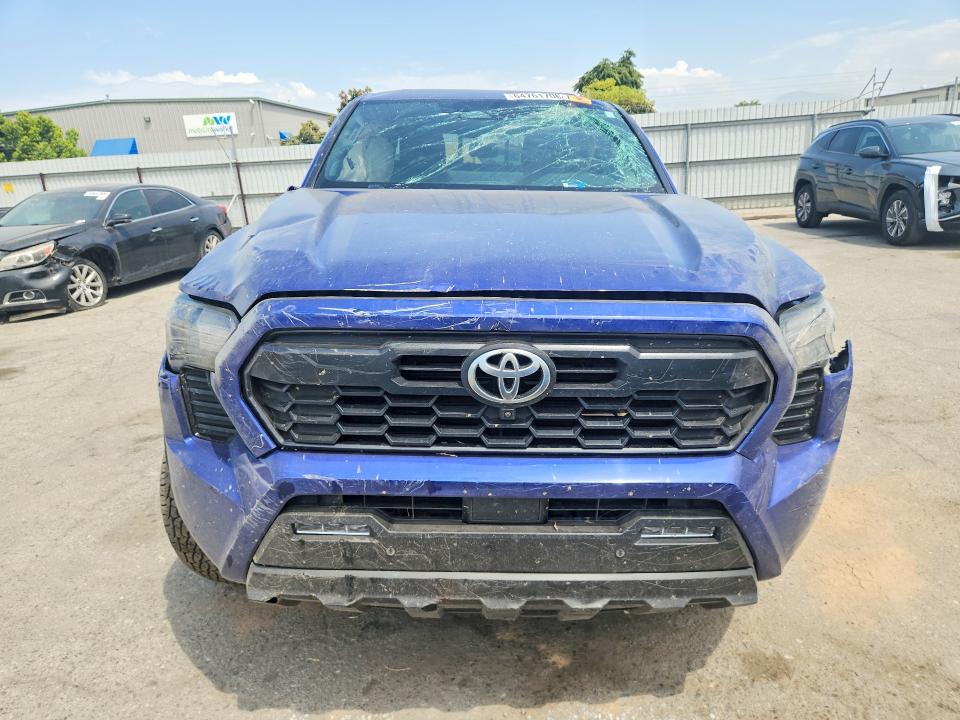 Продаж на аукціоні авто 2025 Toyota Tacoma, vin: 3TMLB5JN8SM095292, номер лоту: 64761706