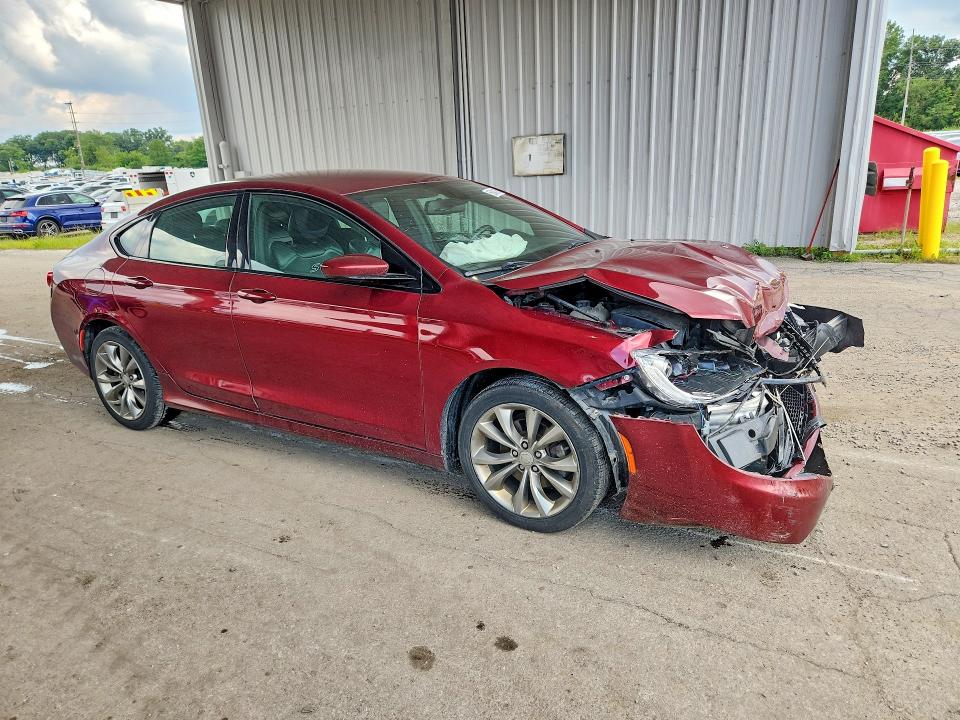 65843166 :رقم المزاد ، 1C3CCCBB6FN531479 vin ، 2015 Chrysler 200 مزاد بيع