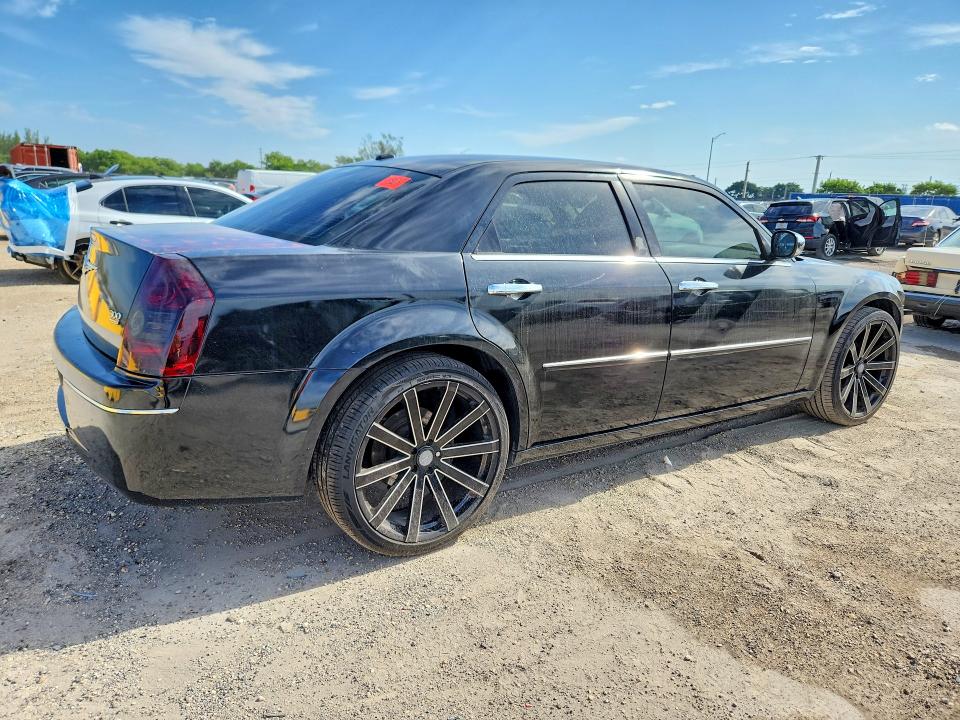 Продажа на аукционе авто 2010 Chrysler 300, vin: 2C3CA5CV1AH254011, номер лота: 65488746
