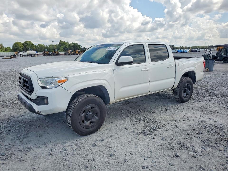 64682146 :رقم المزاد ، 3TYAX5GNXMT018429 vin ، 2021 Toyota Tacoma مزاد بيع