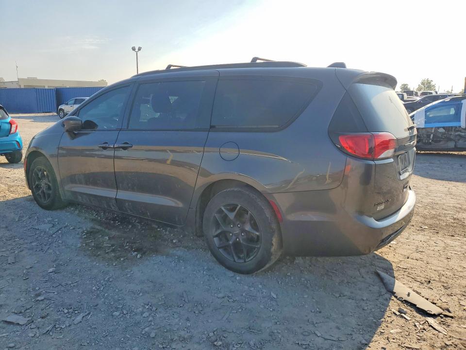 63857346 :رقم المزاد ، 2C4RC1BG9KR593347 vin ، 2019 Chrysler Pacifica مزاد بيع