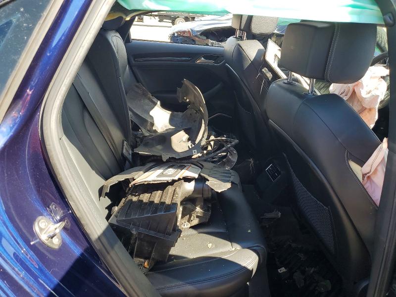 63322166 :رقم المزاد ، WAUB1GFF0KA124144 vin ، 2019 Audi S3 مزاد بيع