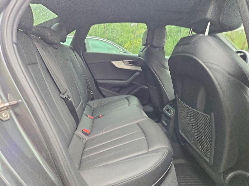 Продаж на аукціоні авто 2018 Audi A4, vin: WAUENAF4XJA100137, номер лоту: 64561416