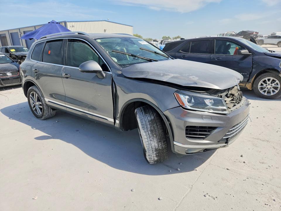 Aukcja sprzedaży 2016 Volkswagen Touareg, vin: WVGEF9BP7GD010493, numer aukcji: 65901196