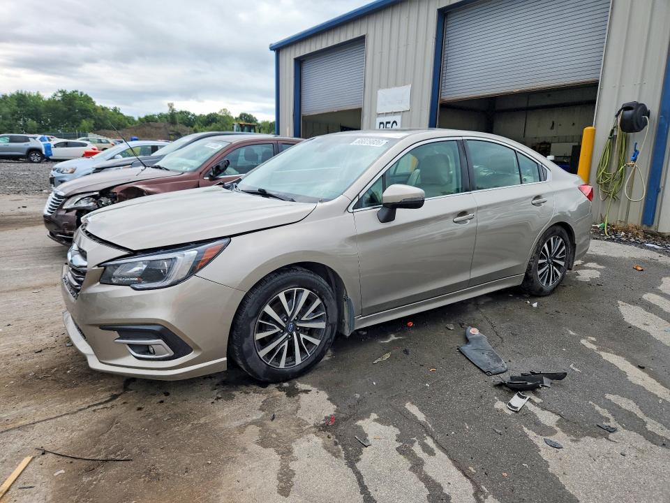 66029826 :رقم المزاد ، 4S3BNAH62K3029624 vin ، 2019 Subaru Legacy مزاد بيع