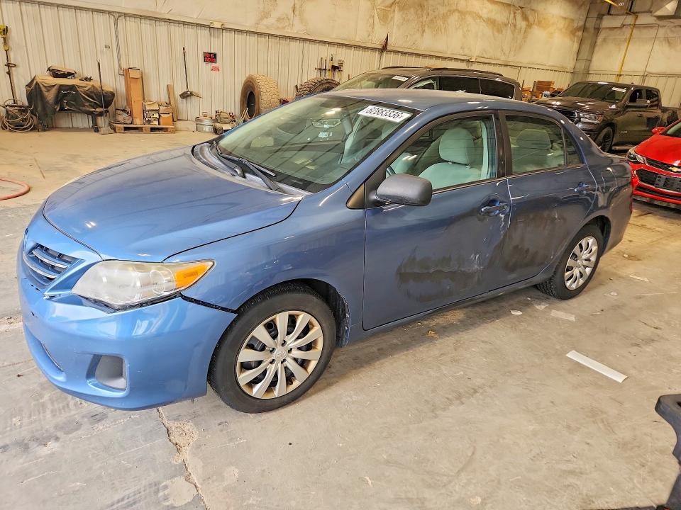 62883336 :رقم المزاد ، 5YFBU4EE2DP199931 vin ، 2013 Toyota Corolla مزاد بيع