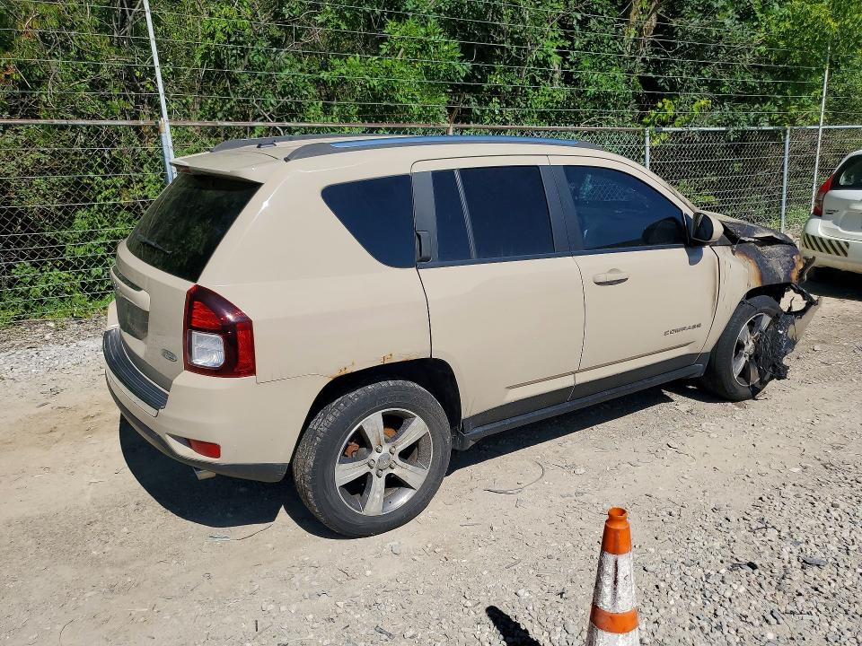 2017 Jeep Compass მანქანა იყიდება აუქციონზე, vin: 1C4NJDEB5HD175725, აუქციონის ნომერი: 63648366