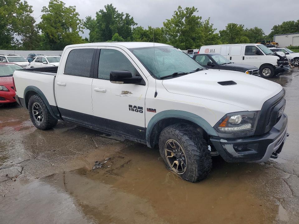 63890996 :رقم المزاد ، 1C6RR7YT9HS566993 vin ، 2017 Ram 1500 مزاد بيع