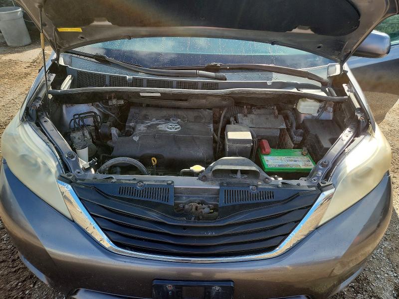 2011 Toyota Sienna მანქანა იყიდება აუქციონზე, vin: 5TDKK3DC0BS007099, აუქციონის ნომერი: 66425076