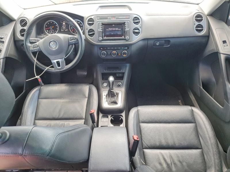 2017 Volkswagen Tiguan მანქანა იყიდება აუქციონზე, vin: WVGTV7AX7HK007929, აუქციონის ნომერი: 65229176