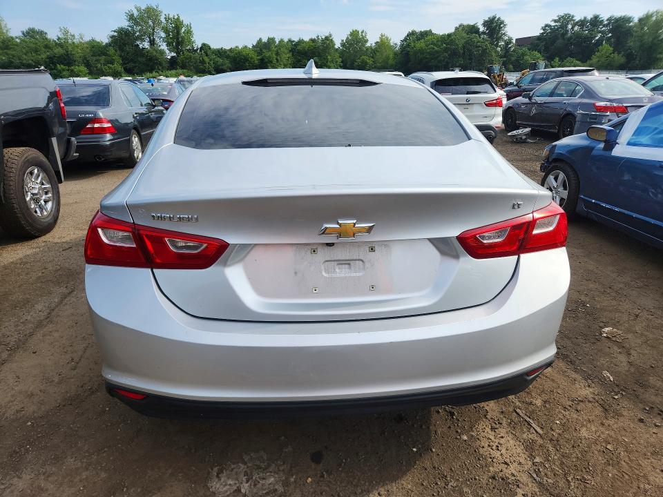 63732996 :رقم المزاد ، 1G1ZD5ST9JF177637 vin ، 2018 Chevrolet Malibu مزاد بيع