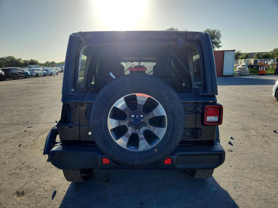 65438106 :رقم المزاد ، 1C4HJXEG1JW121827 vin ، 2018 Jeep Wrangler Unlimited مزاد بيع