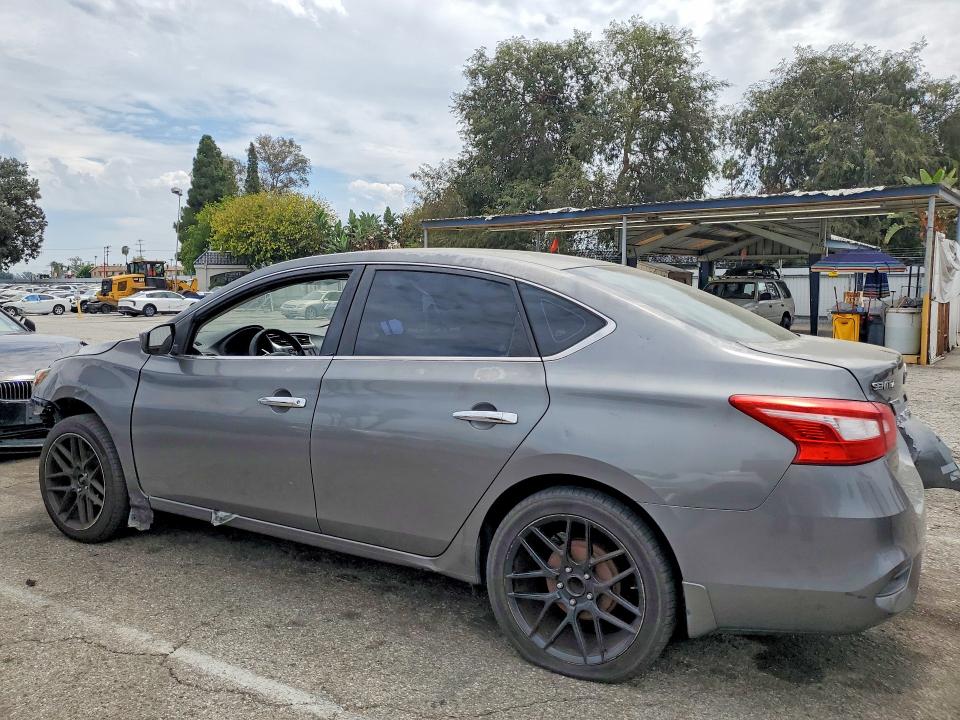 2016 Nissan Sentra მანქანა იყიდება აუქციონზე, vin: 3N1AB7AP9GY262802, აუქციონის ნომერი: 67029286