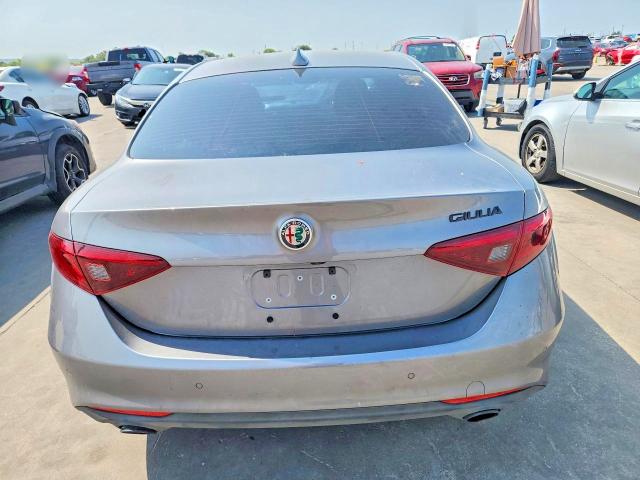 Продажа на аукционе авто 2020 Alfa Romeo Giulia, vin: ZARFAMANXL7635124, номер лота: 64024296