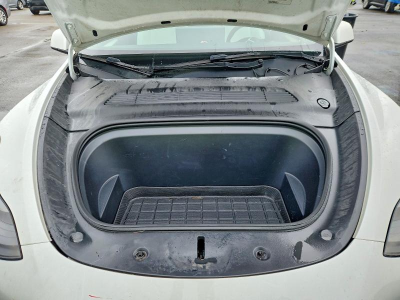 2023 Tesla Model Y მანქანა იყიდება აუქციონზე, vin: 7SAYGDEE5PF748008, აუქციონის ნომერი: 63011346