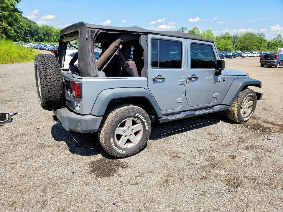 2014 Jeep Wrangler Unlimited მანქანა იყიდება აუქციონზე, vin: 1C4BJWDG7EL120352, აუქციონის ნომერი: 64046836