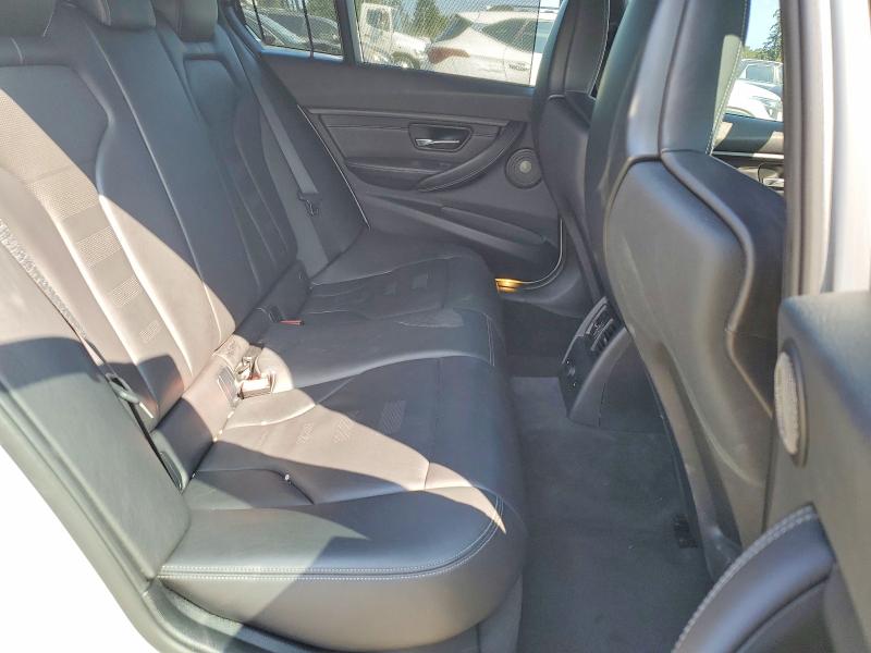65389726 :رقم المزاد ، WBS3C9C59FP805746 vin ، 2015 Bmw M3 مزاد بيع