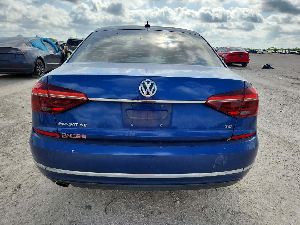 Продажа на аукционе авто 2017 Volkswagen Passat, vin: 1VWBT7A37HC014910, номер лота: 64817116