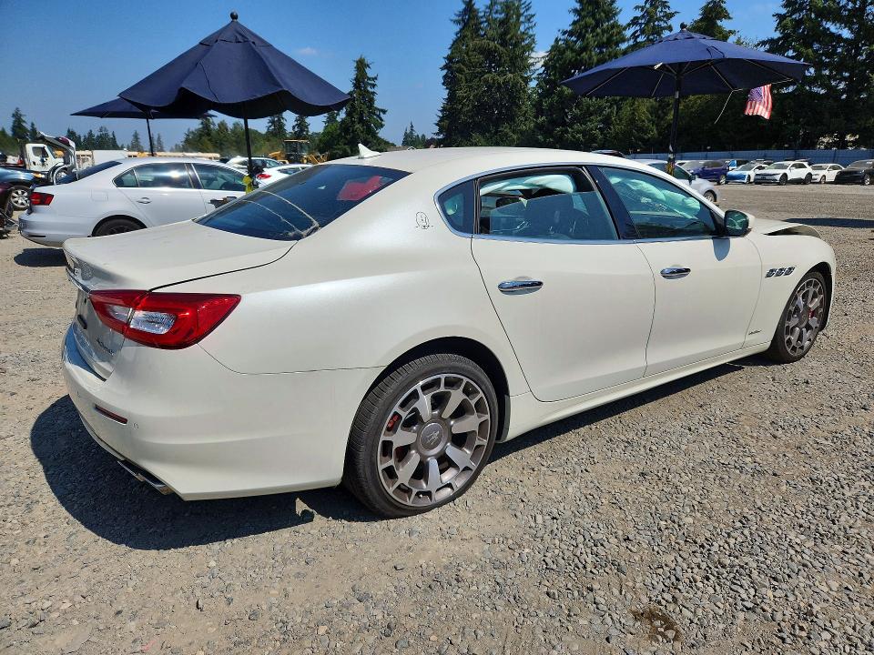 2017 Maserati Quattroporte მანქანა იყიდება აუქციონზე, vin: ZAM56RRLXH1217398, აუქციონის ნომერი: 65540176