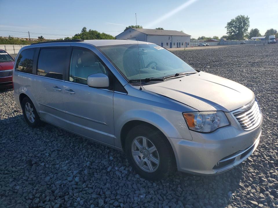 2011 Chrysler Town & Country მანქანა იყიდება აუქციონზე, vin: 2A4RR5DGXBR665086, აუქციონის ნომერი: 65394196