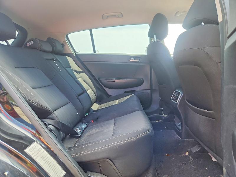 65143386 :رقم المزاد ، KNDPMCAC9H7219751 vin ، 2017 Kia Sportage مزاد بيع