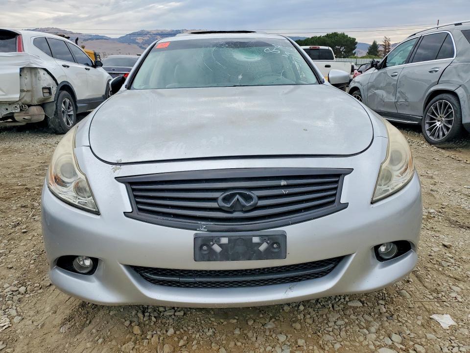2015 Infiniti Q40 მანქანა იყიდება აუქციონზე, vin: JN1CV6AP9FM502359, აუქციონის ნომერი: 67163776