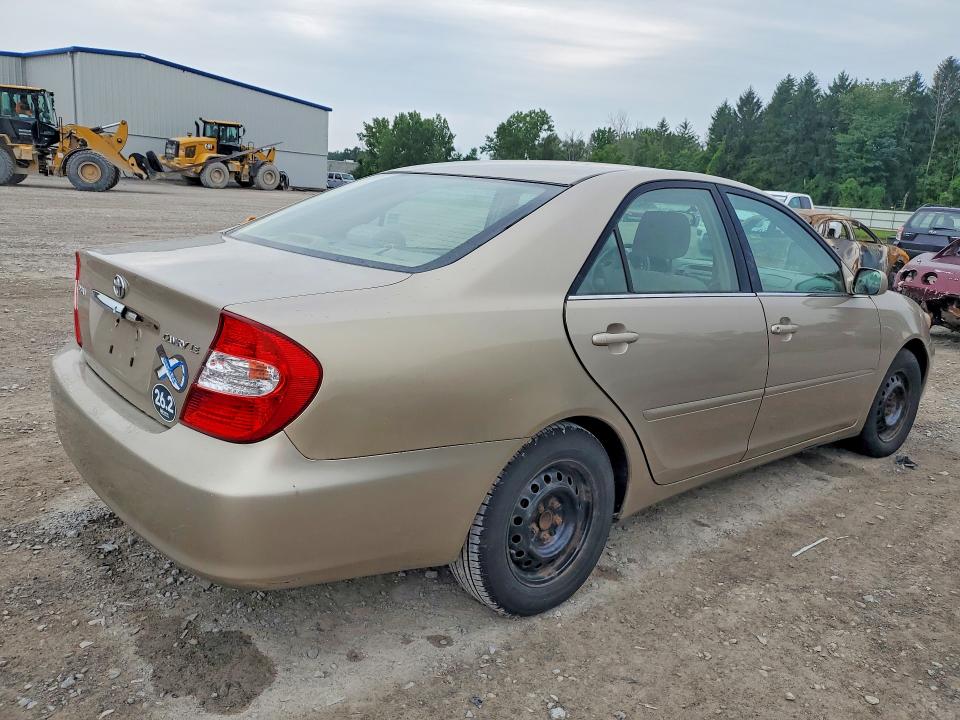 2003 Toyota Camry მანქანა იყიდება აუქციონზე, vin: 4T1BE32K93U727298, აუქციონის ნომერი: 64274886