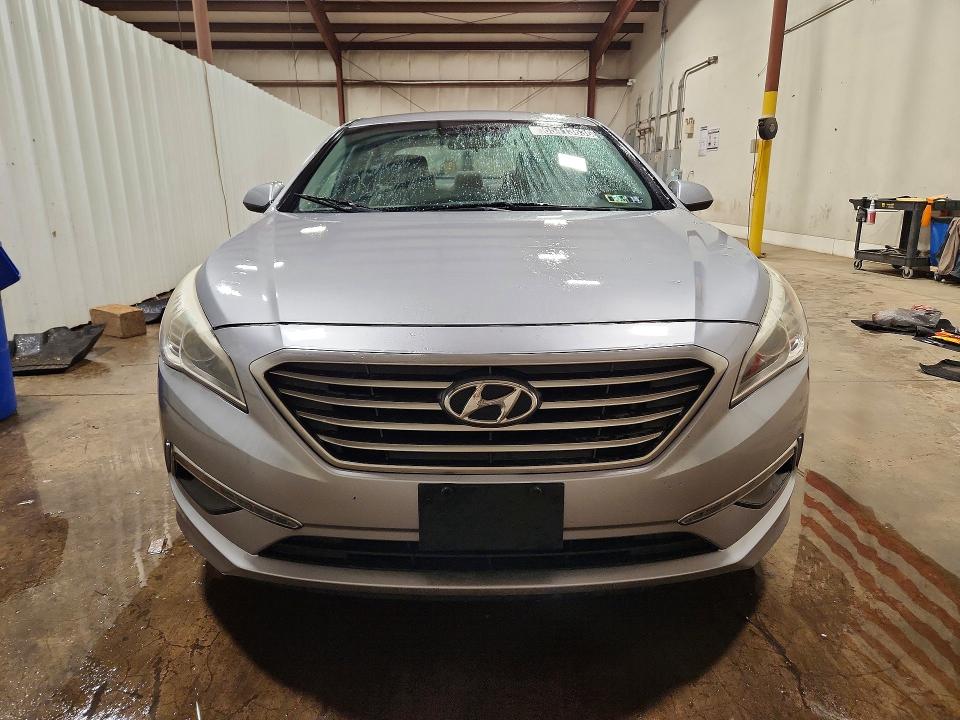 Продажа на аукционе авто 2015 Hyundai Sonata, vin: 5NPE24AF1FH205574, номер лота: 65413636